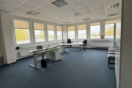 Büro in Kavelstorf 938 € 134 m²