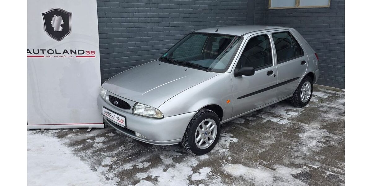 Ford Fiesta 153.294 km 1.950 &euro; Ohrum 38312