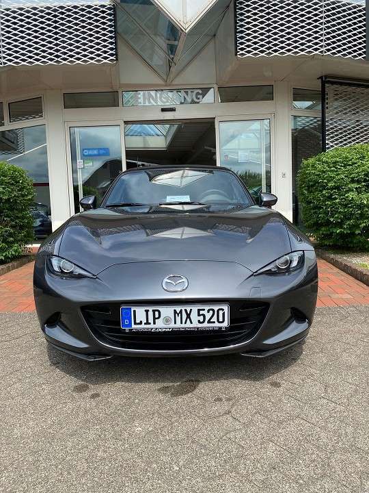 Mazda MX-5 1.400 km 31.500 € Horn-Bad Meinberg 32805