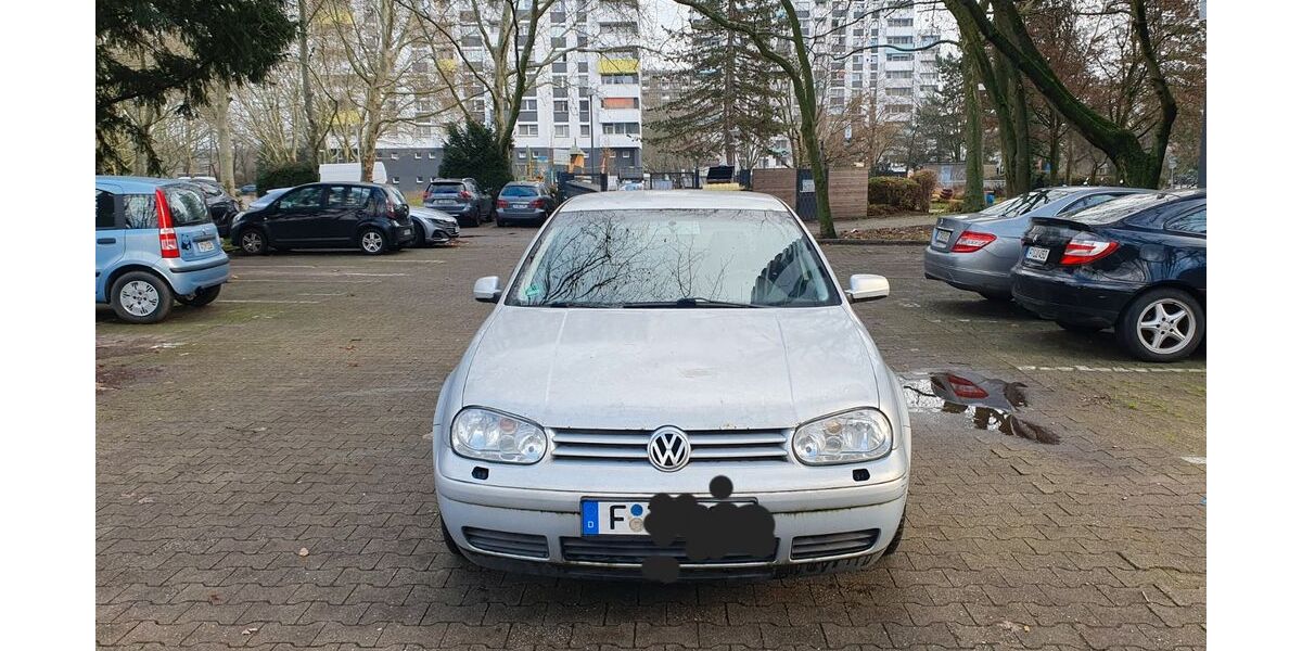 VW Golf 306.500 km 1.000 &euro; Frankfurt 60528