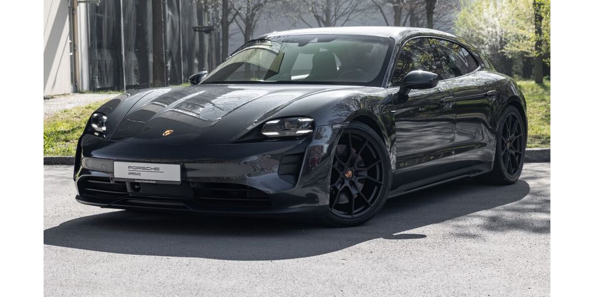 Porsche Taycan 10.227 km 82.930 &euro; Berlin 10587