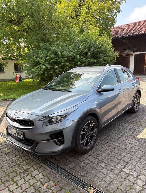 Kia XCeed 60.300 km 17.599 € Prutting 83134