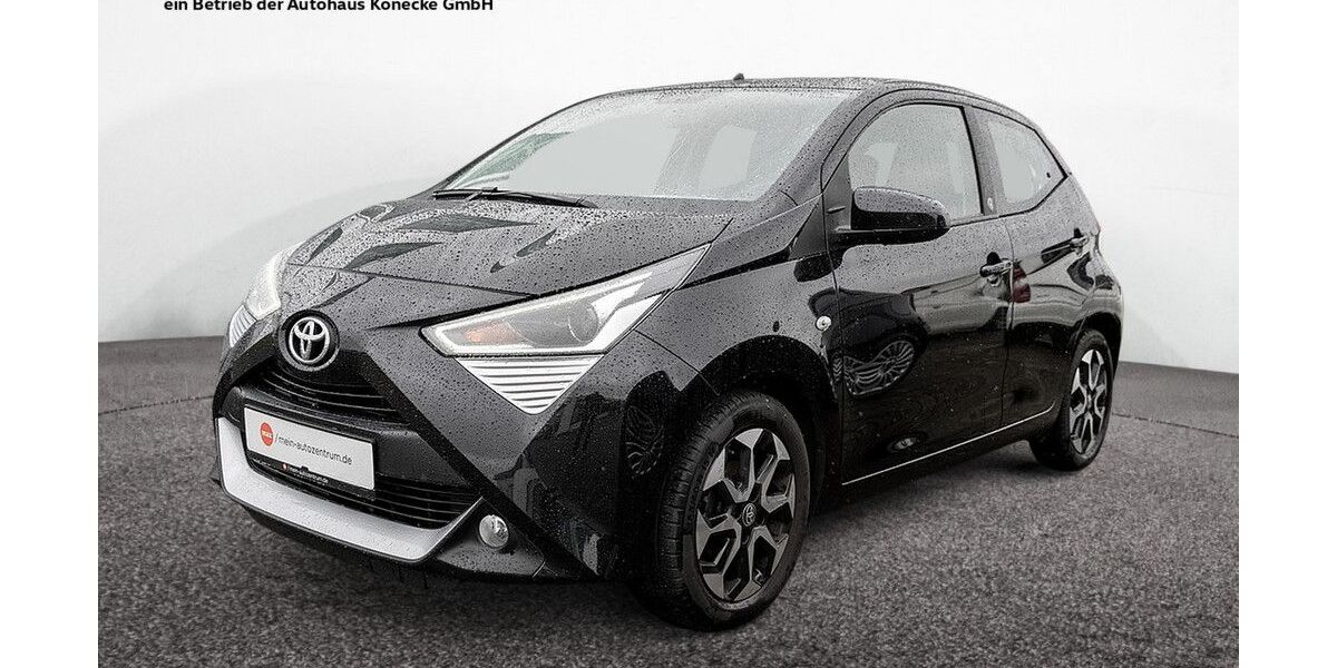 Toyota Aygo (X) 72.500 km 10.460 &euro; Wittingen 29378