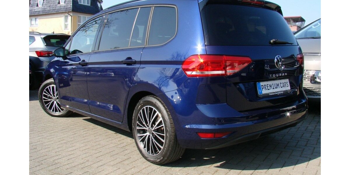VW Touran 1.5TSi Comfortline 7-Sitzer LED ACC Standhe 18.601 km 30.980 &euro; Falkensee 14612