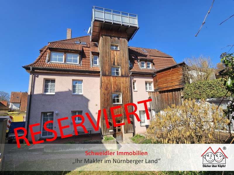 Haus zum Kaufen in Röthenbach 688.000 € 407.19 m²