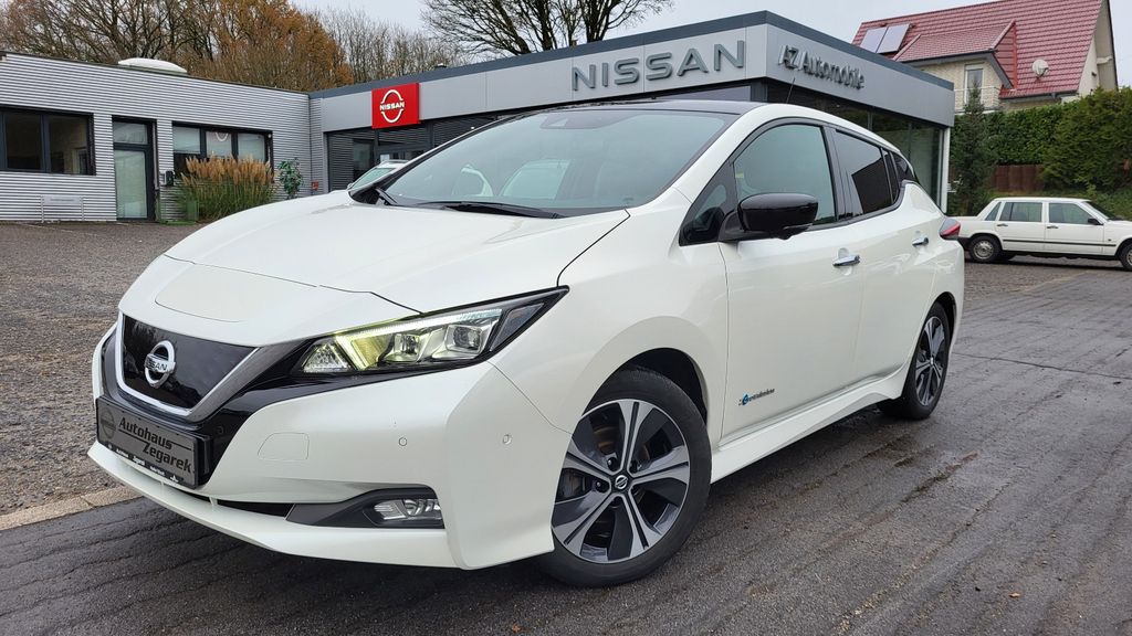 Nissan Leaf 92.800 km 13.490 &euro; Halle 33790
