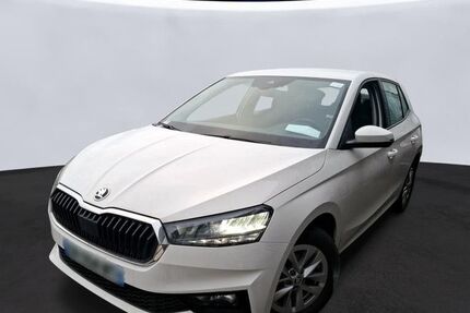 Skoda Fabia 54.457 km 15.580 &euro; Trier 54292