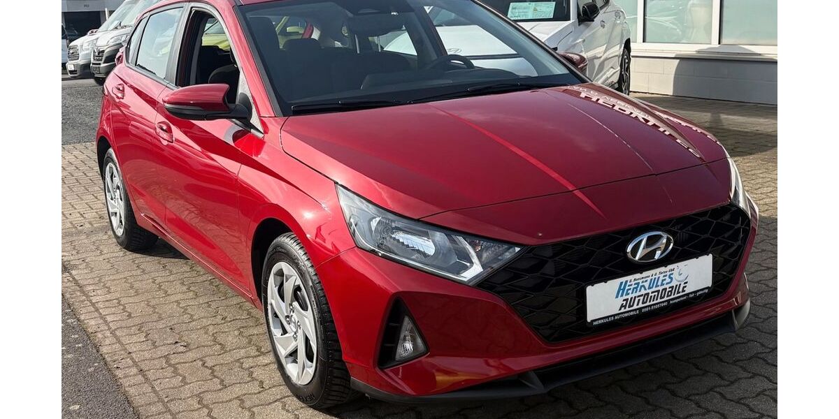 Hyundai i20 10.800 km 15.990 &euro; Fuldatal-Kassel 34233