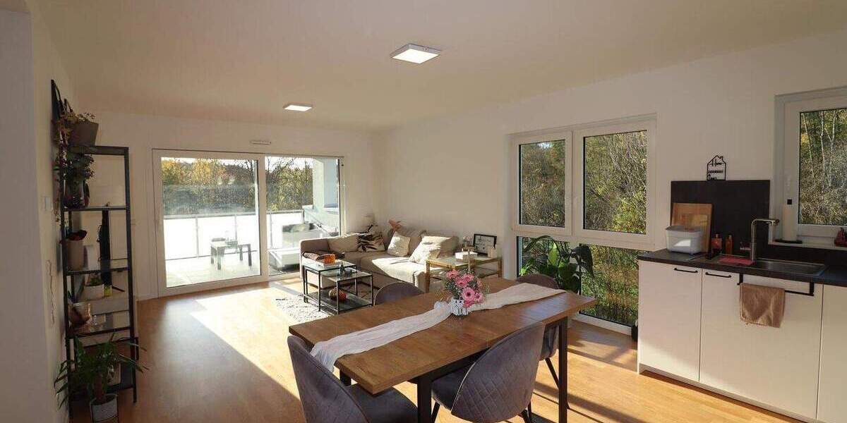 Etagenwohnung Hirzenhain - 4 Zimmer, 105 m&sup2;, 377.000&euro; | Angebot:25772090