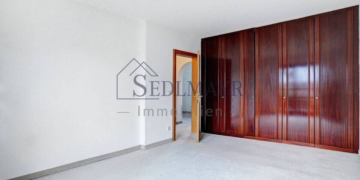 Reihenmittelhaus Eching - 6 Zimmer, 181 m&sup2;, 730.000&euro; | Angebot:25985196