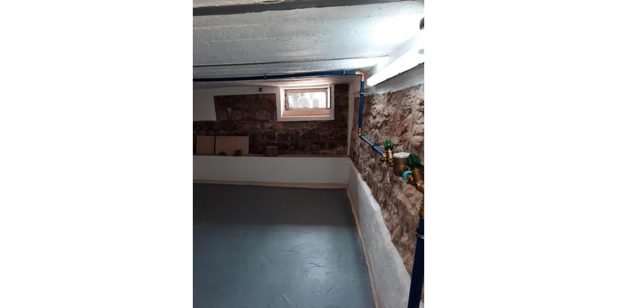 Einfamilienhaus Hermersberg - 7 Zimmer, 174 m&sup2;, 220.000&euro; | Angebot:27209578