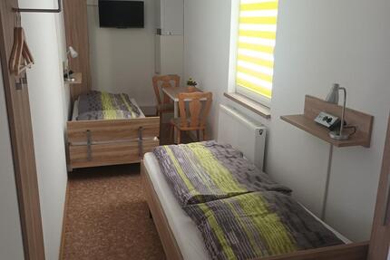 Wohnung Ebersbach - 4 Zimmer, 55 m&sup2;, 35&euro; | Angebot:26393159