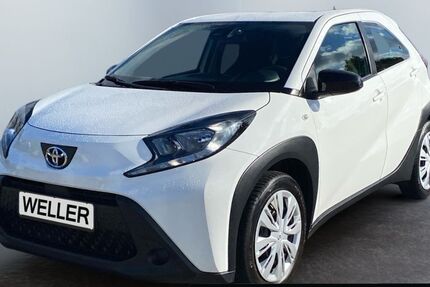 Toyota Aygo (X) 25.424 km 12.690 &euro; Leipzig 04178