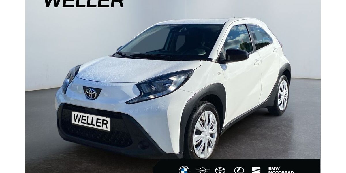 Toyota Aygo (X) 25.424 km 13.490 &euro; Leipzig 04178