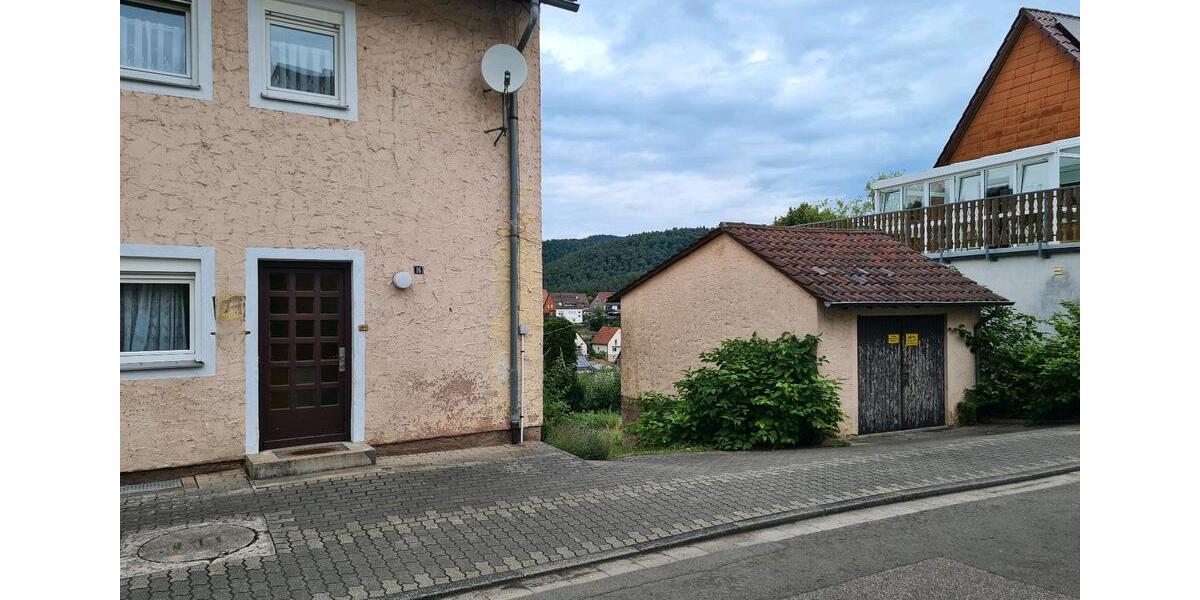 Etagenwohnung Hauenstein - 2 Zimmer, 48 m&sup2;, 72.000&euro; | Angebot:26737860
