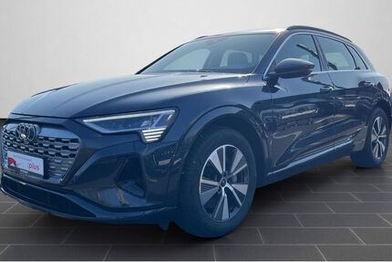 Audi Q8 e-tron 6.808 km 59.590 &euro; Mayen 56727