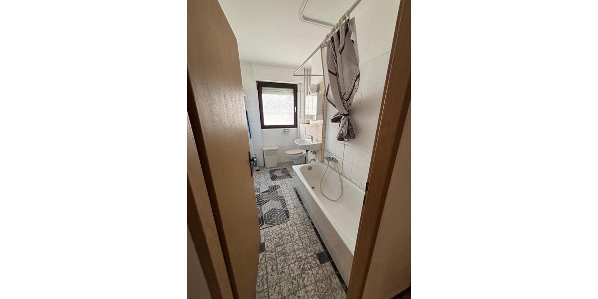 Etagenwohnung Kelsterbach - 3 Zimmer, 67 m&sup2;, 1.100&euro; | Angebot:26396311
