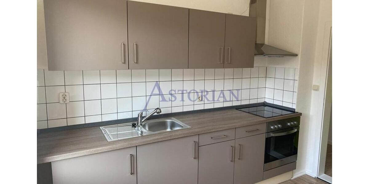 Etagenwohnung Domsühl - 3 Zimmer, 65 m&sup2;, 375&euro; | Angebot:26075540