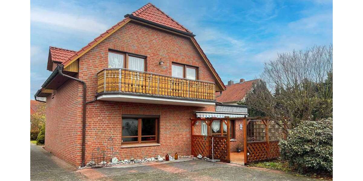 Haus zum Kaufen in Wunstorf 449.000 € 198.16 m² 7 zimmer
