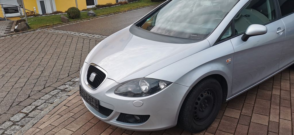 Seat Leon 220.000 km 2.200 &euro; Schömberg 72355