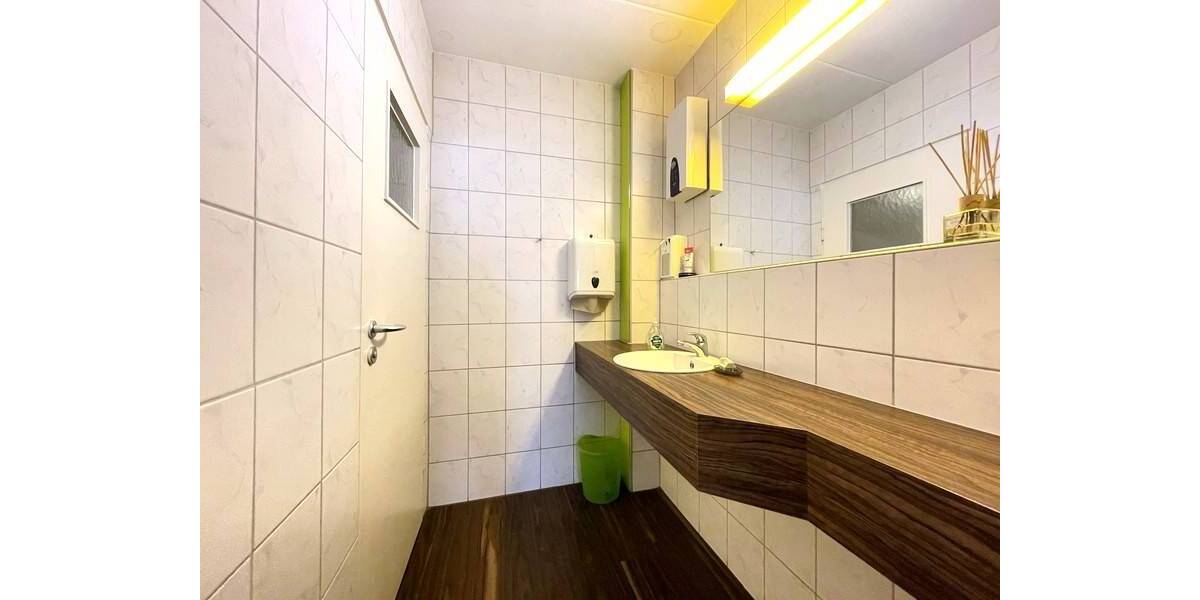 Gewerbeobjekt Nürnberg Mögeldorf - 3 Zimmer, 280 m&sup2;, 718.000&euro; | Angebot:26017747