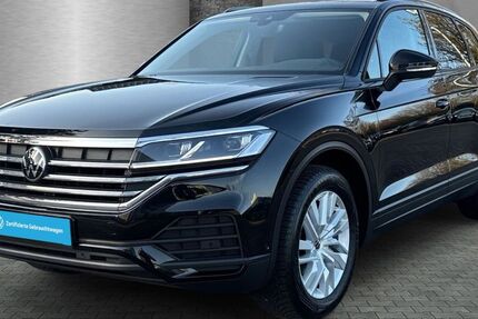 VW Touareg 24.500 km 53.490 &euro; Zeven 27404