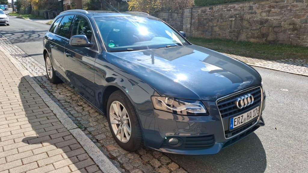 Audi A4 160.000 km 8.400 &euro; Schwarzenberg/Erzgeb. 08340
