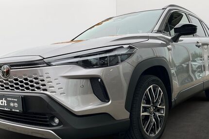 Toyota Corolla Cross 2.500 km 40.840 € Überlingen 88662