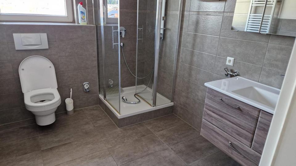 Einfamilienhaus Freudenstadt - 3.5 Zimmer, 90 m&sup2;, 1.480&euro; | Angebot:26383101