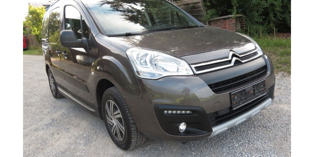 Citroen Berlingo 98.700 km 9.250 &euro; Rosenheim 83026