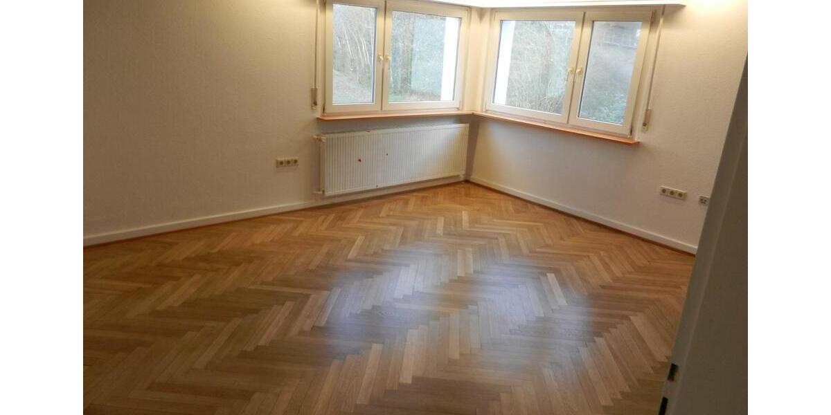 Einfamilienhaus Bruchsal - 6 Zimmer, 150 m&sup2;, 650.000&euro; | Angebot:25930641