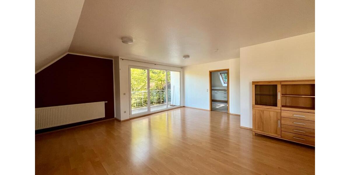 Dachgeschoßwohnung Bad Münstereifel - 3.5 Zimmer, 110 m&sup2;, 1.200&euro; | Angebot:26384297