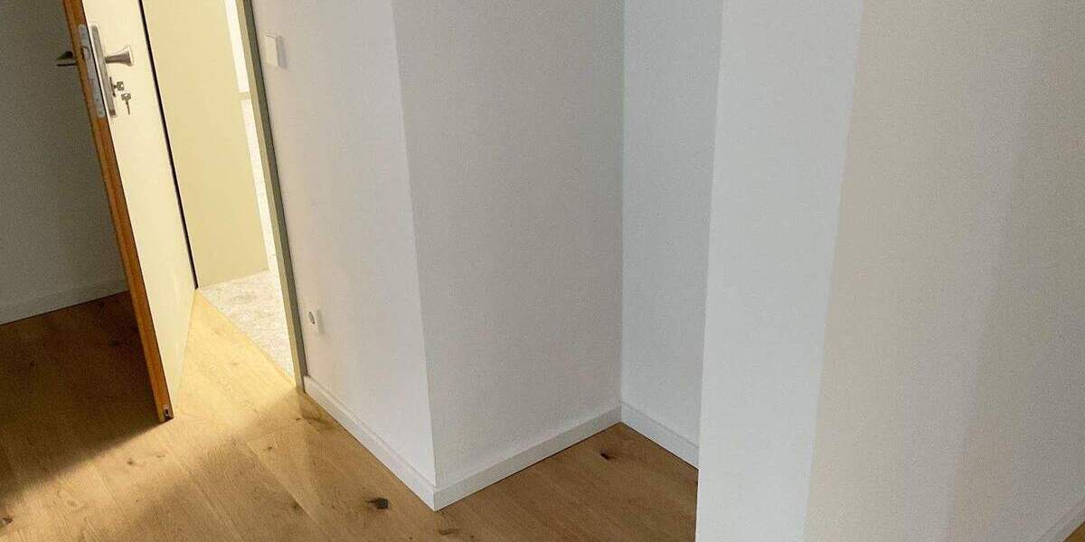 Etagenwohnung Hannover Döhren - 3 Zimmer, 84 m&sup2;, 1.240&euro; | Angebot:24594300