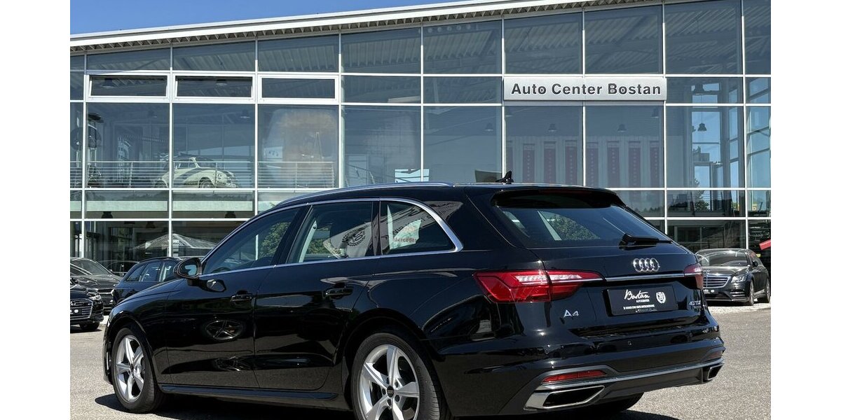 Audi A4 40 TDI quattro advanced ACC/DAB/NAVI/AHK/LED 71.953 km 25.900 &euro; Villingen-Schwenningen 78054