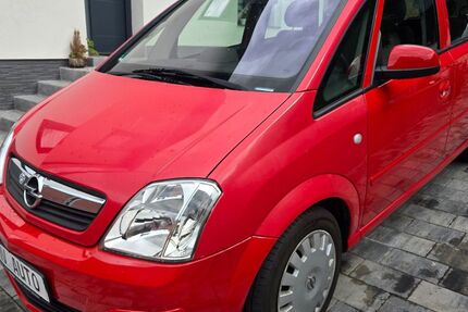 Opel Meriva 131.900 km 2.000 &euro; Würzburg 97076