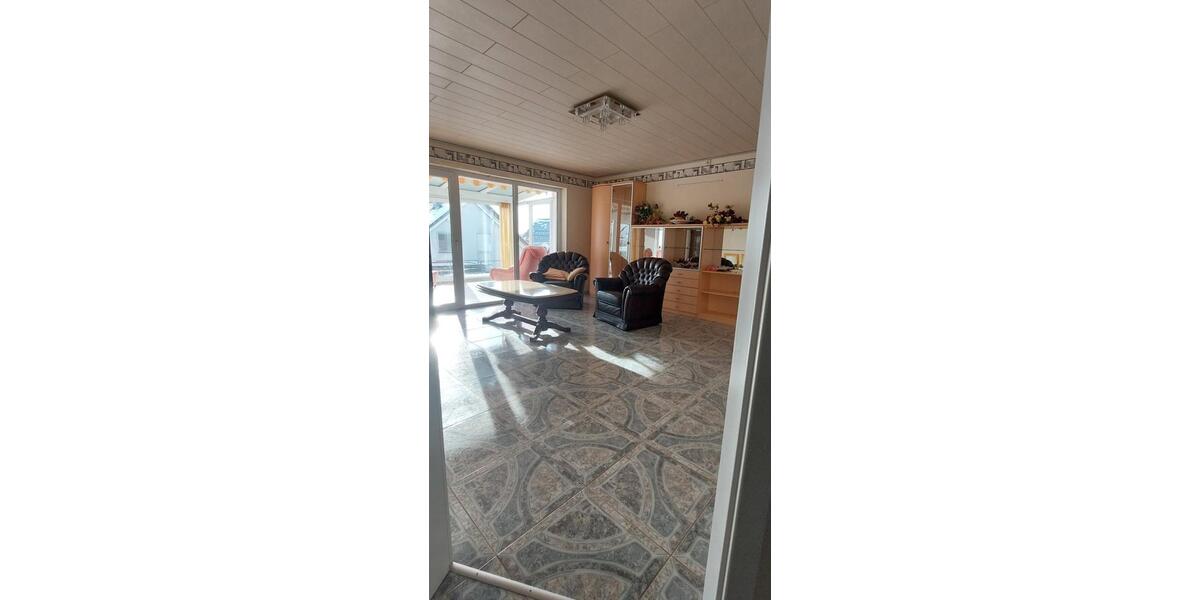 Doppelhaushälfte Nümbrecht - 4 Zimmer, 130 m&sup2;, 299.000&euro; | Angebot:24547549