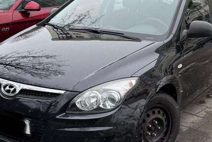Hyundai i30 148.000 km 2.200 &euro; München 81739