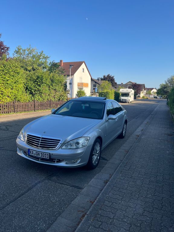 S 320