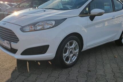 Ford Fiesta 91.873 km 6.499 &euro; Essen 45326