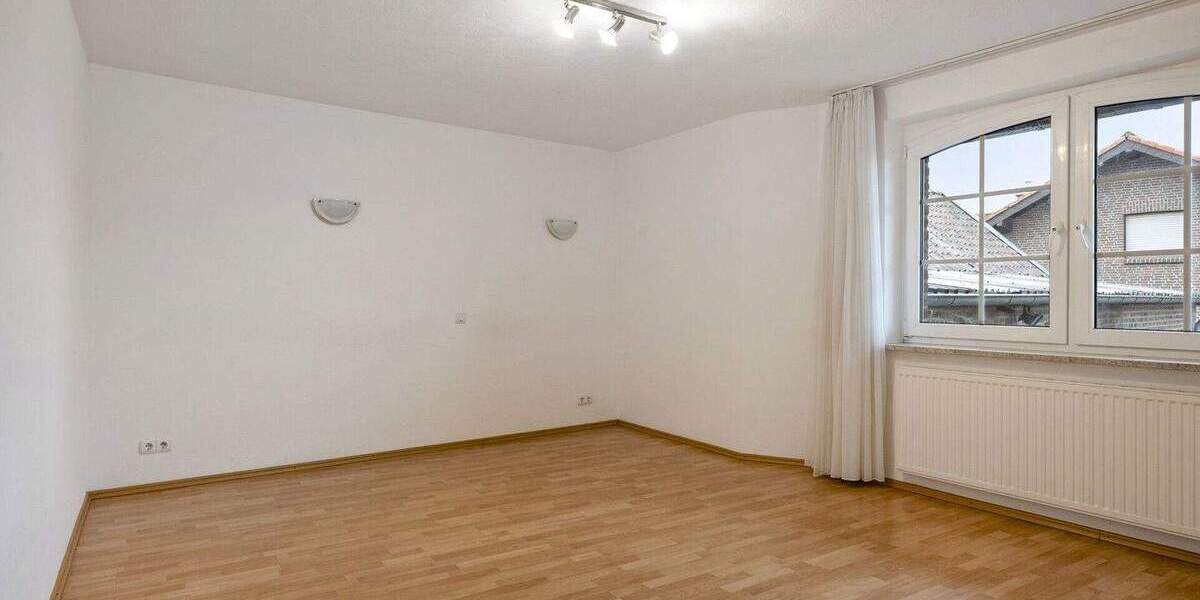 Einfamilienhaus Selfkant / Süsterseel Süsterseel - 6 Zimmer, 220 m&sup2;, 2.400&euro; | Angebot:25746554