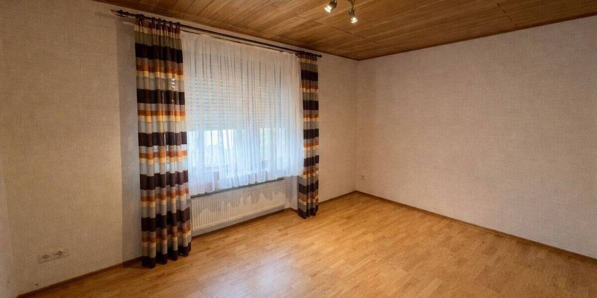 Einfamilienhaus Kusel - 6 Zimmer, 150 m&sup2;, 239.000&euro; | Angebot:26919980