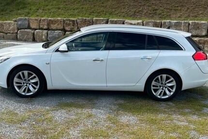 Opel Insignia 190.000 km 5.200 € Limeshain 63694