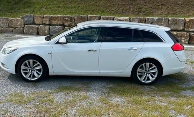 Opel Insignia 190.000 km 5.200 € Limeshain 63694