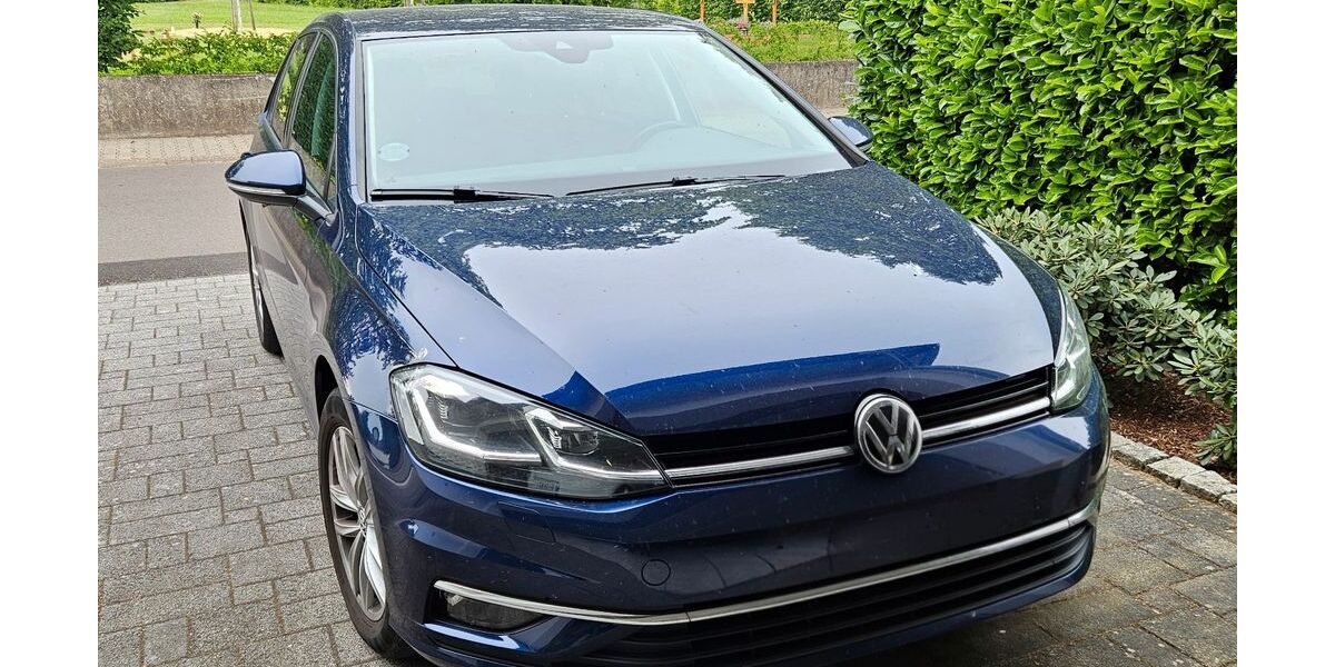 VW Golf 129.000 km 12.200 &euro; Losheim am See 66679