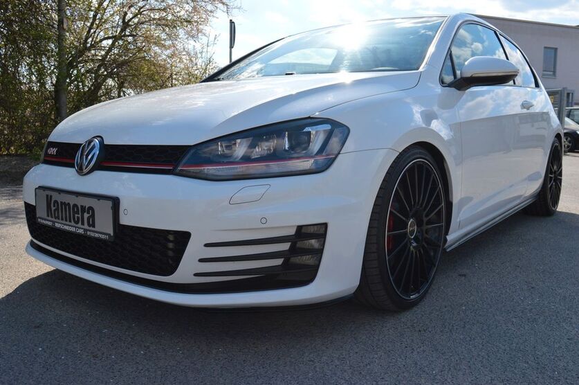 VW Golf 125.000 km 17.990 € Schweinfurt 97424
