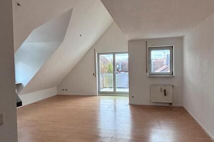 Helle 2 Zimmer-Whg. DG mit Balkon in Lauffen a.N.
