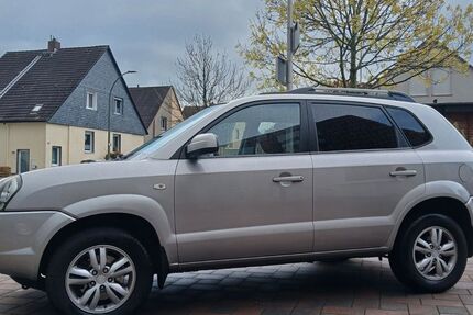 Hyundai TUCSON 168.000 km 5.850 € Hamm 59071