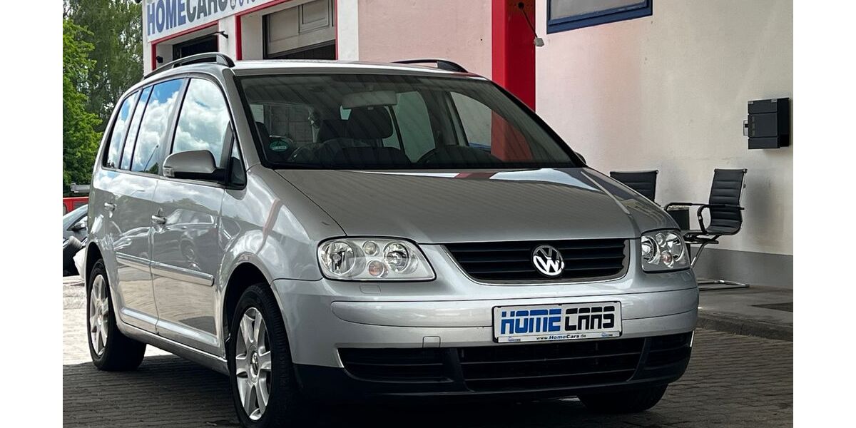 VW Touran 219.000 km 3.999 &euro; Oberndorf am Neckar 78727