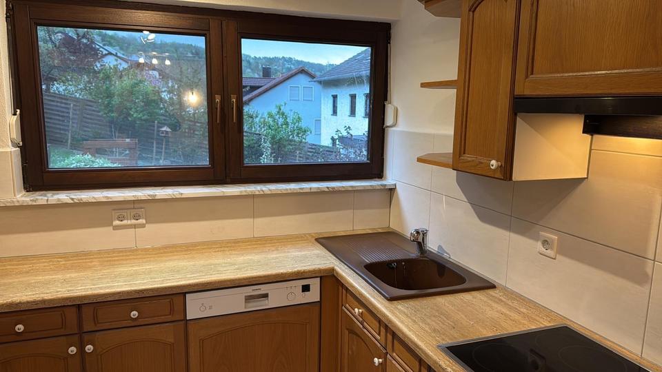 Erdgeschoßwohnung Weikersheim - 2.5 Zimmer, 68 m&sup2;, 700&euro; | Angebot:26414246