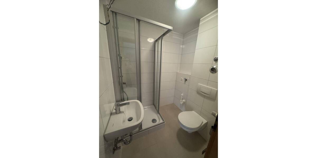 Etagenwohnung Freiburg Hochdorf - 5 Zimmer, 141 m&sup2;, 1.880&euro; | Angebot:26190172